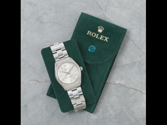 Ролекс (Rolex) Oyster Perpetual 34 Argento Oyster Silver Lining Dial 1002 